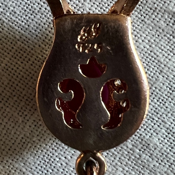 Tulip Ruby Necklace - Picture 4 of 4